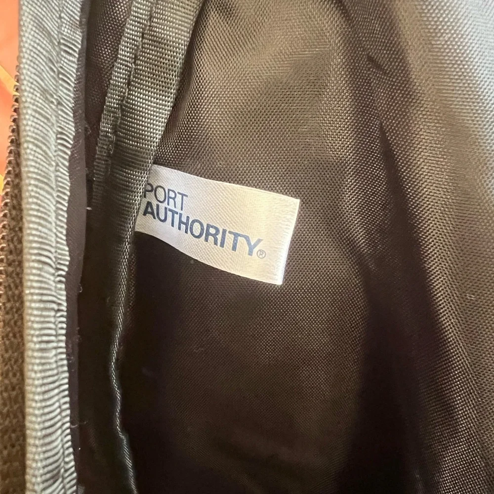 Port Authority nwot port